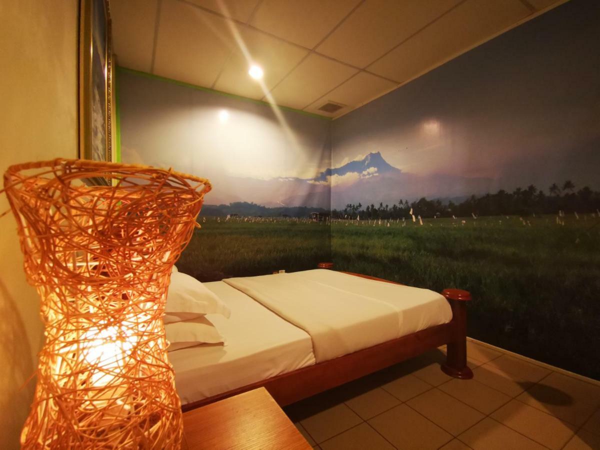 Masada Bed & Breakfast Kota Kinabalu Esterno foto